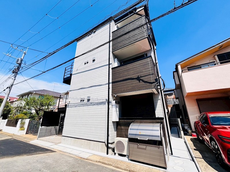 クリスタル南流山 101号室 外観