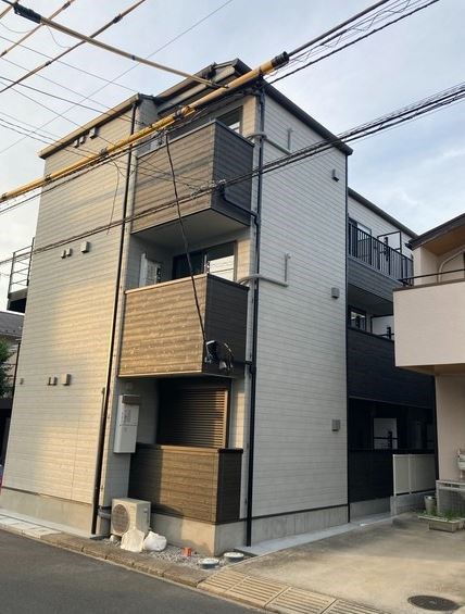 クリスタル南流山 204号室 外観