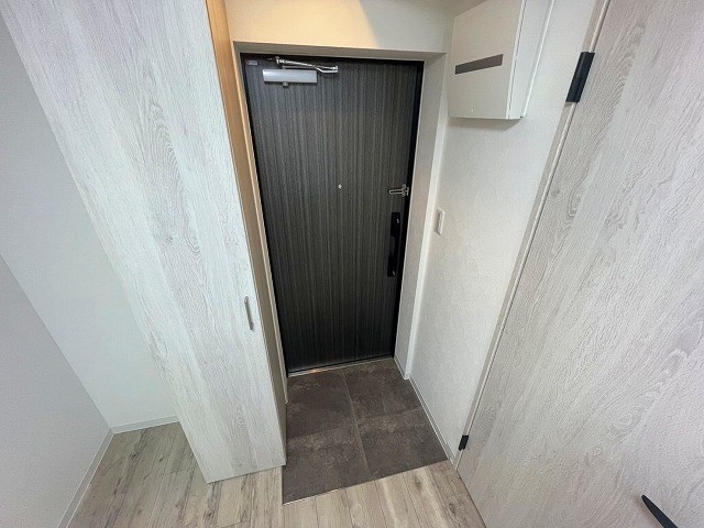 Mi6 玄関