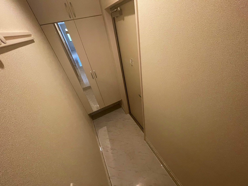 ファミユA 玄関