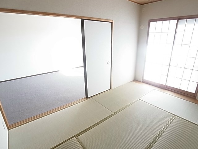 白井ロジュマン ベッドルーム