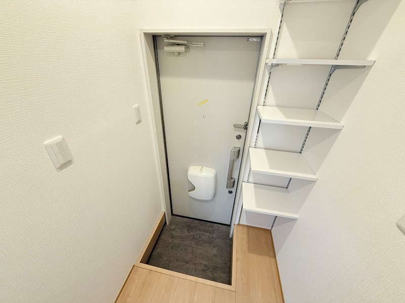 Housekul HY4 玄関