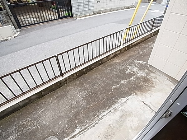 グリーンパレス ベランダ