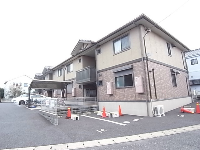 ルミエールB棟  202号室 外観