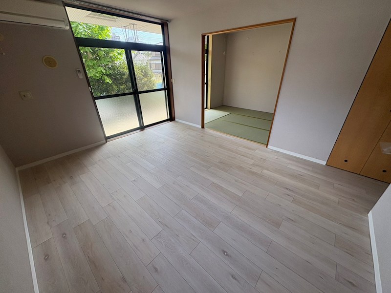 モラダ・アケボノ リビング