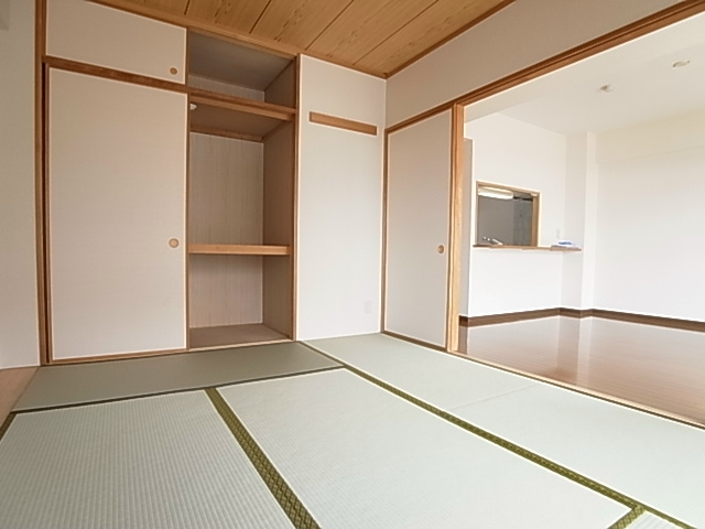 あびたしおん仲村 その他10