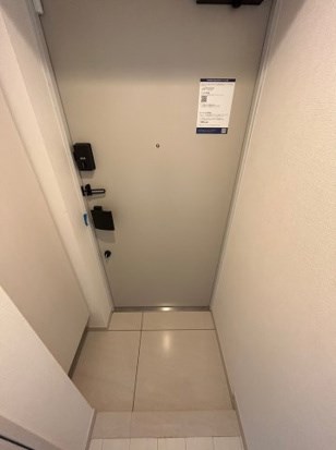 CREVISTA梅島 玄関