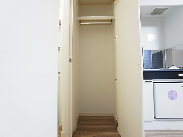 ＢＯＮＤＳ小台 収納