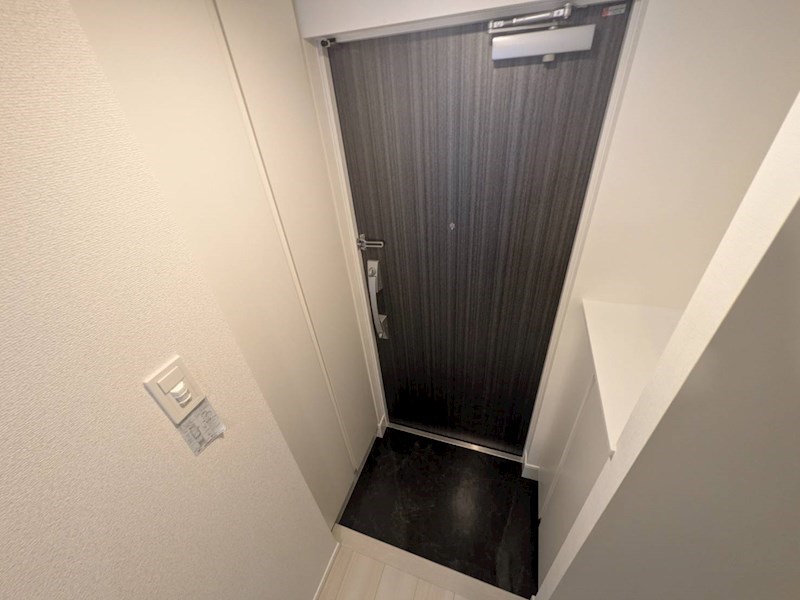 S-RESIDENCE松戸bene 玄関