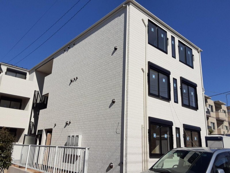 モアナコート南流山 203号室 外観