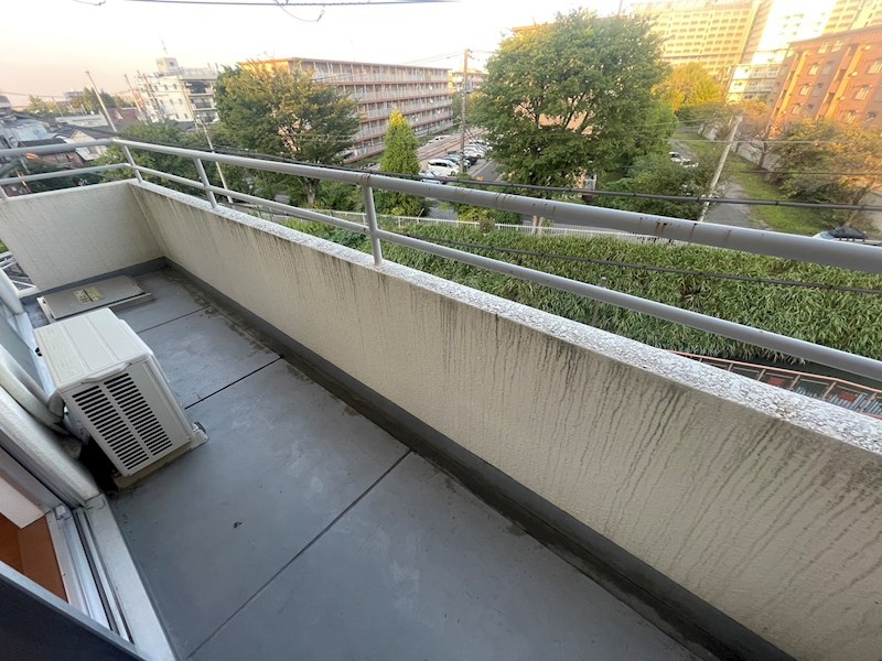 リバードマンション小菅駅前 ベランダ