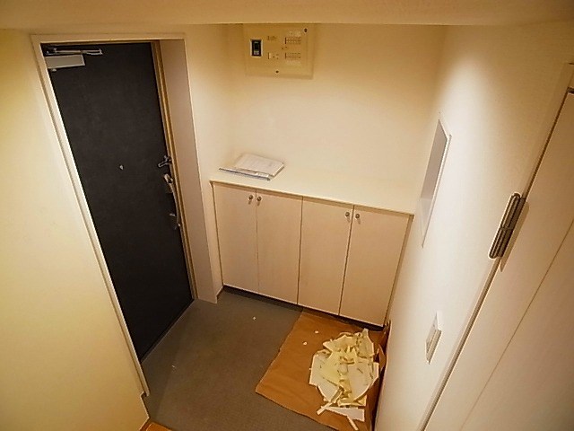 アーバンレックス西新井２ 玄関