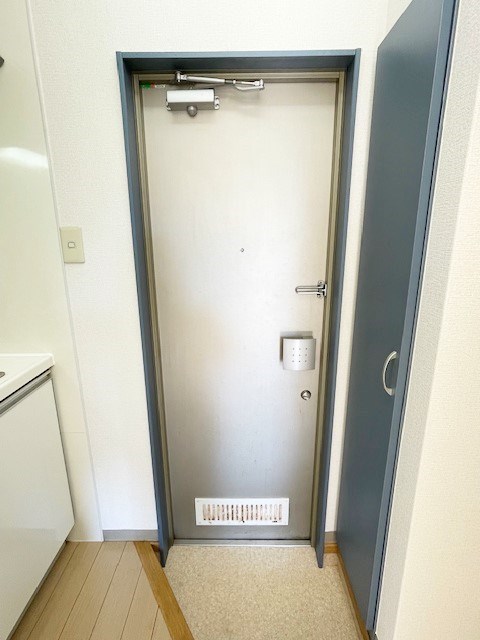 Ｓ－ＦＬＡＴ 玄関
