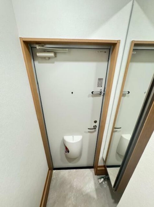 ハイツ柴又 玄関