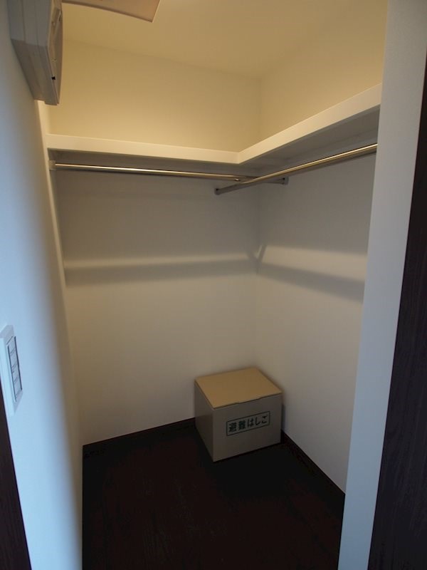 森田屋石亭　椿 その他3