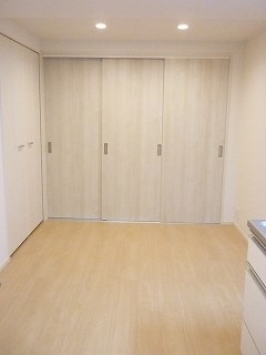 ゴールドリーフ ベッドルーム