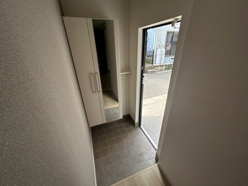 ラ・メール・ソレイユ 玄関