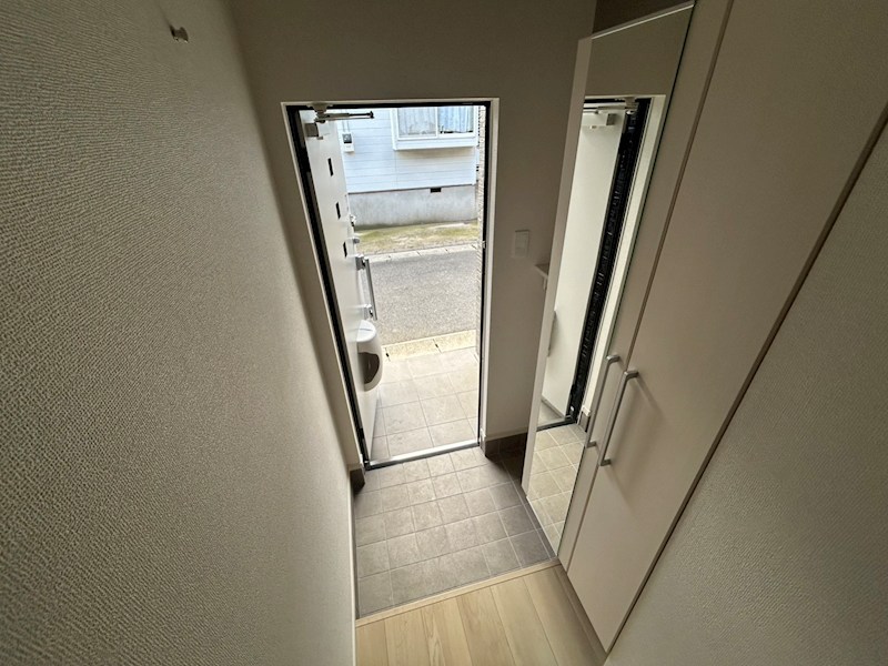 ラ・メール・ソレイユ 玄関