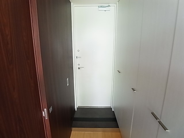 ノワールブラン 玄関