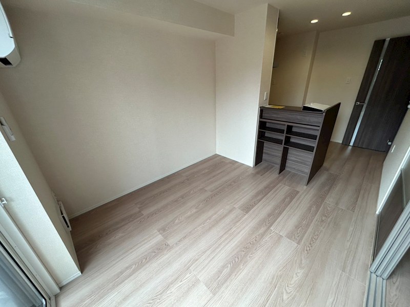 フローラ リビング