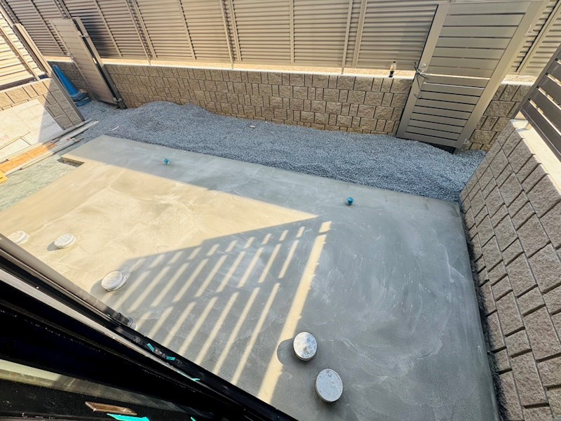 アレーズＫＡＳＨＩＷＡＮＯＨＡ ベランダ