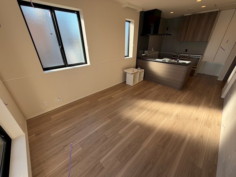 アレーズＫＡＳＨＩＷＡＮＯＨＡ リビング