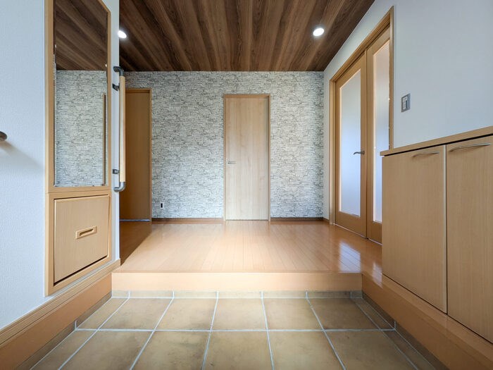 ラミアカーサＫ 玄関