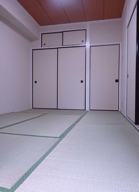北千住慶寿苑ビル ベッドルーム