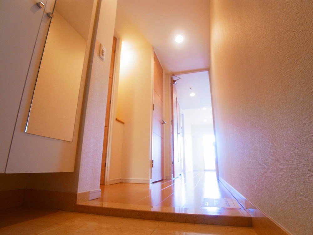 ロイヤルパークスタワー南千住 玄関