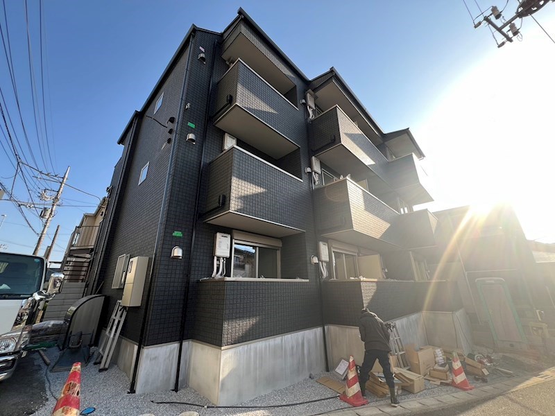 Ｅａｓｔ　Ｆｌａｔ　松戸  201号室 外観