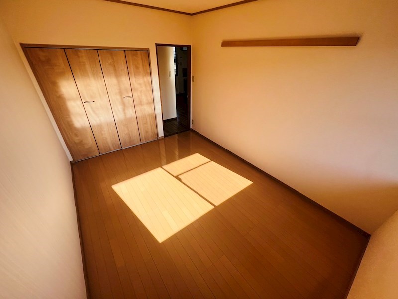 グリーンヒルズ中峠台 C ベッドルーム