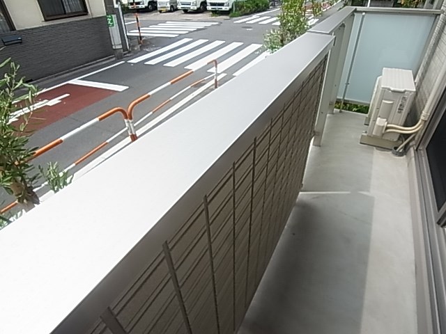 ファミユB ベランダ