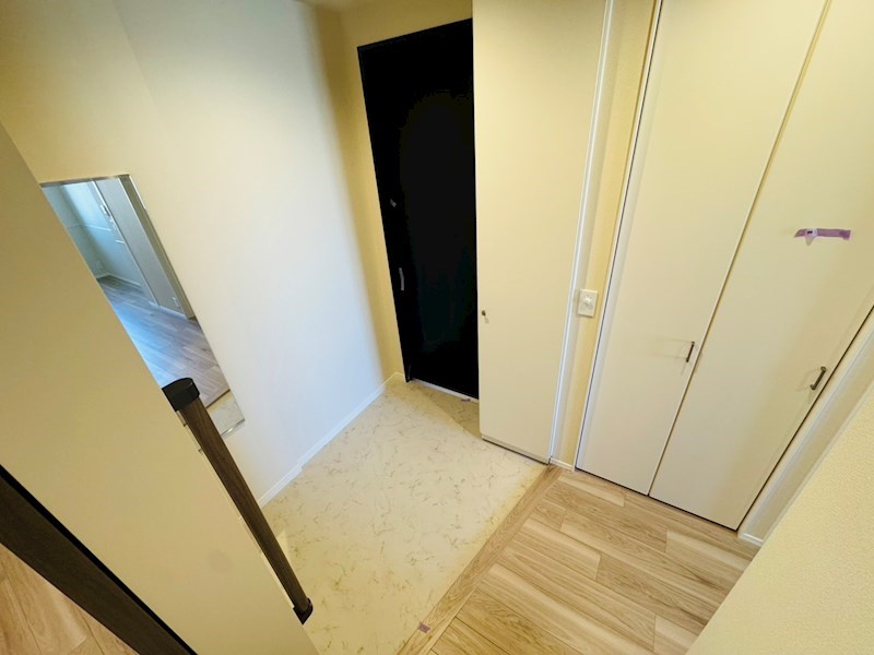 プランドール南流山 玄関