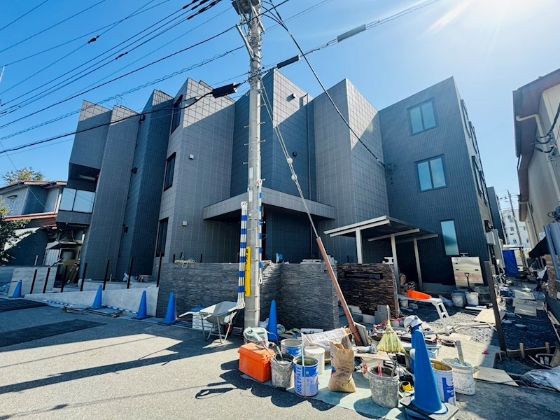 プランドール南流山 203号室 外観