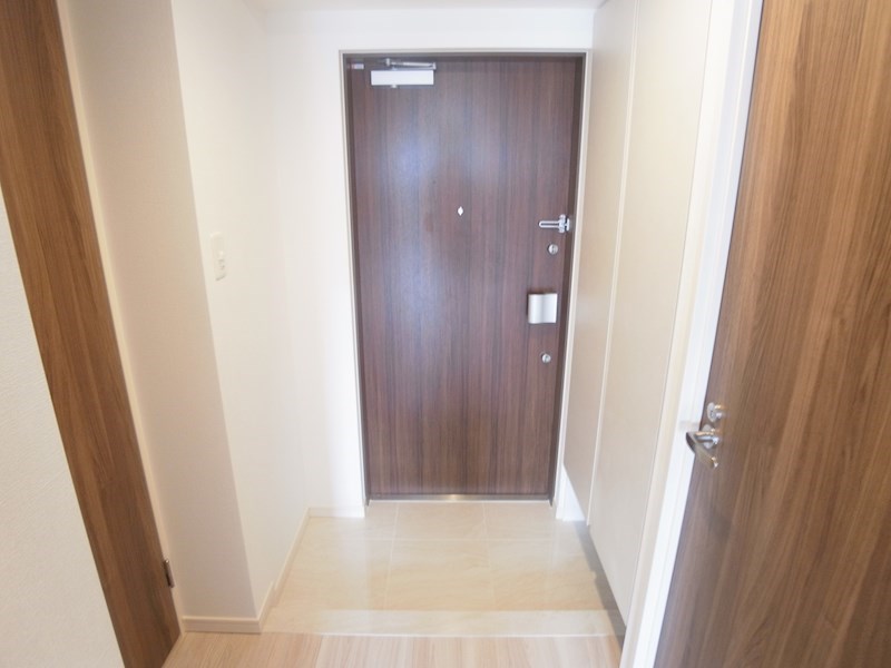 ラグゼナ流山おおたかの森 玄関