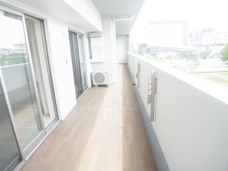 ラグゼナ流山おおたかの森 ベランダ