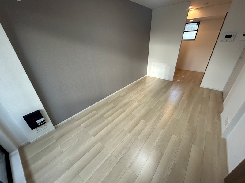 ＳＳ・ＴＲＡＩＬ リビング