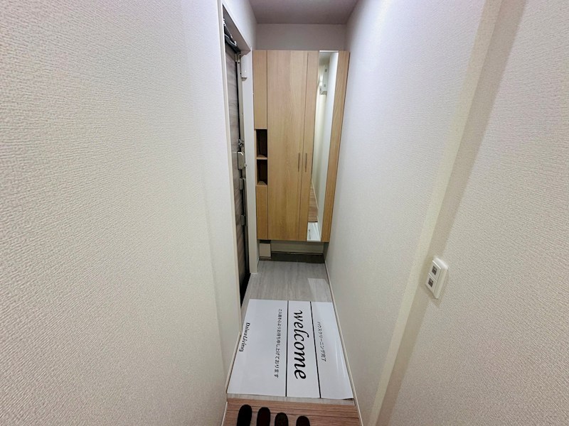 セレスティア西綾瀬 玄関