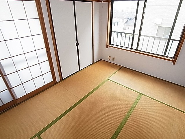 鳥海ビル ベッドルーム