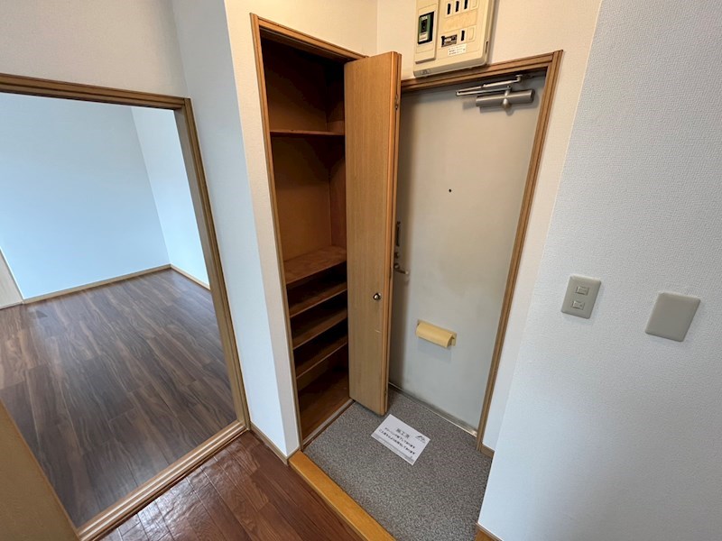 寺島ビルディング 玄関