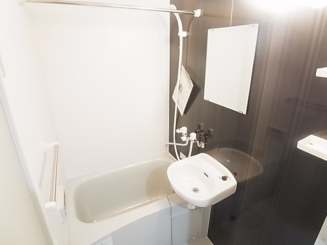 ＦＲＥＵＤＥ　中川(フロイデナカガワ)  風呂画像