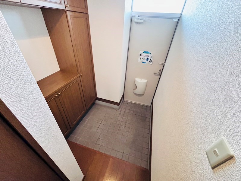 秀和グリーンコーポ・ヤシオ  玄関