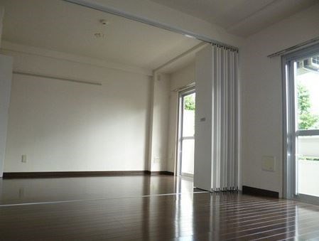 いずみマンション ベッドルーム