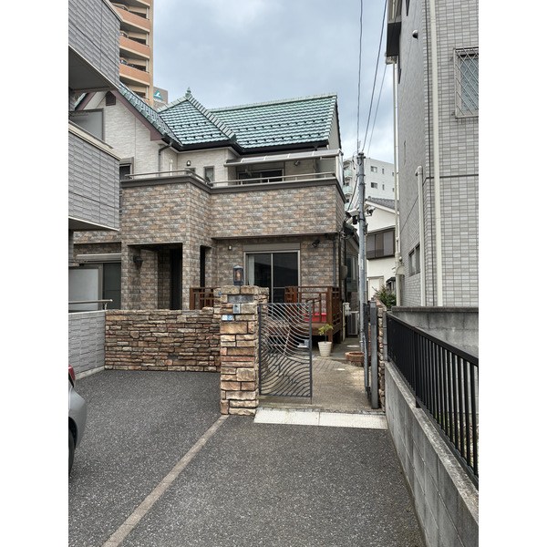 柏市旭町2丁目貸家 玄関