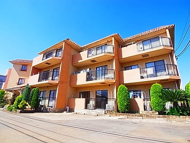 サンタバレー 302号室 外観