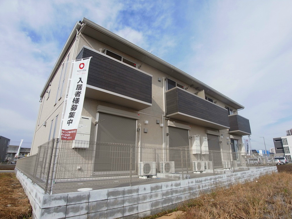 アプローチ 105号室 外観