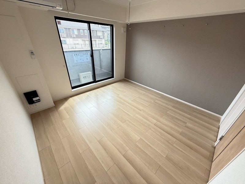 ソルス・おおたか リビング