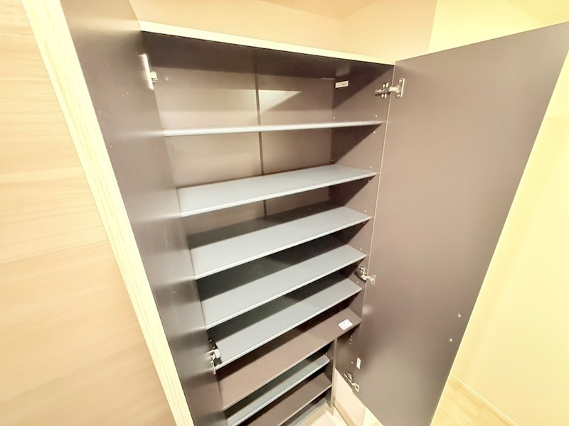 セレスティア六町Ⅲ その他8