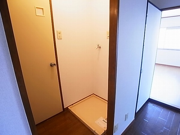 サンビレッジＣ その他6
