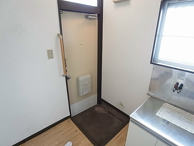 第二エンゼルコーポ  玄関